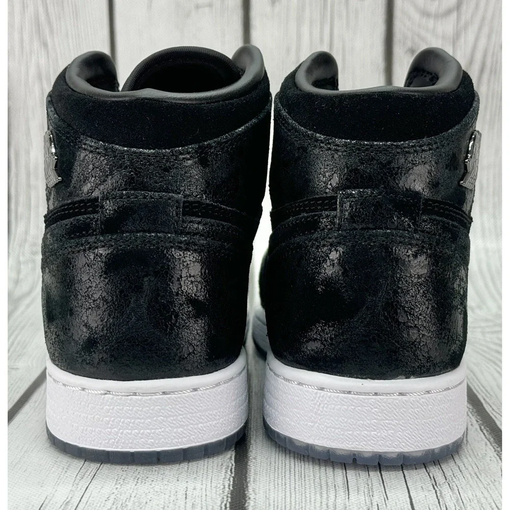 Nike Air Jordan Retro 1 High GG Heiress Size 4Y 832596‑001